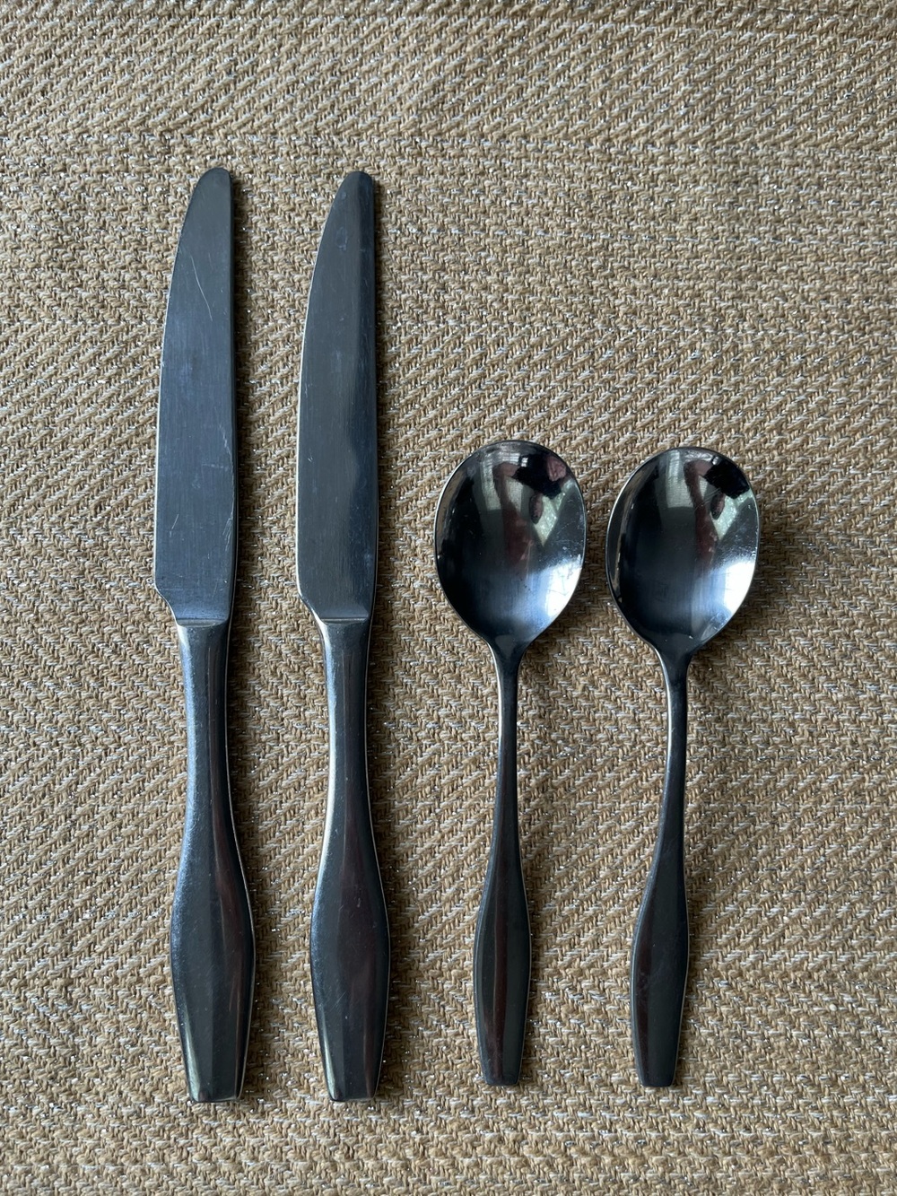 Wallace Newburyport (Stainless) Dinner Knives and Soup Spoons (4pcs)
